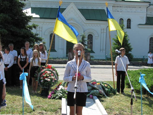 Відкриття пам»ятника дітям - малолітнім жертвам Відкриття пам»ятника дітям - малолітнім жертвам