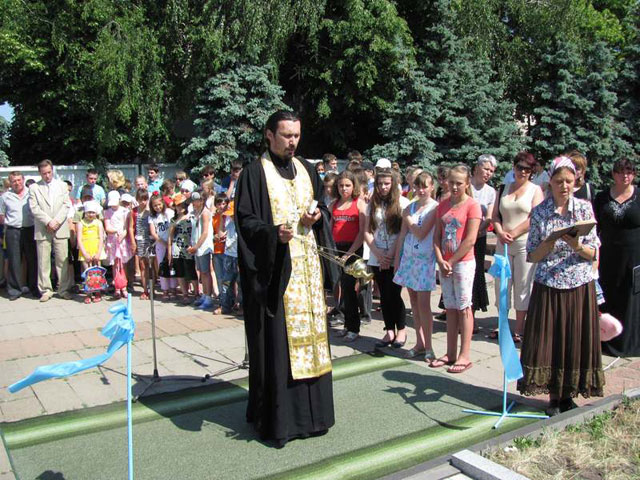 Відкриття пам»ятника дітям - малолітнім жертвам Відкриття пам»ятника дітям - малолітнім жертвам