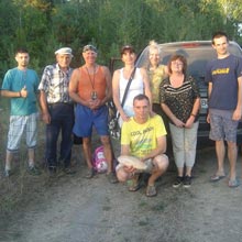 У РАДОМИШЛІ СВОБОДІВЦІ УПОРЯДКУВАЛИ ЗАНЕДБАНУ КРИЇВКУ У РАДОМИШЛІ СВОБОДІВЦІ УПОРЯДКУВАЛИ ЗАНЕДБАНУ КРИЇВКУ