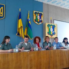 У РАДОМИШЛІ ВІДБУВСЯ СЕМІНАР НА ТЕМУ: «МИНУЛЕ ТА СУЧАСНЕ КОНСТИТУЦІЙНОГО ПРОЦЕСУ УКРАЇНИ» У РАДОМИШЛІ ВІДБУВСЯ СЕМІНАР НА ТЕМУ: «МИНУЛЕ ТА СУЧАСНЕ КОНСТИТУЦІЙНОГО ПРОЦЕСУ УКРАЇНИ»