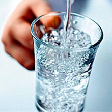 Обласний лабораторний центр дослідив якість питної води у Радомишльському районі Обласний лабораторний центр дослідив якість питної води у Радомишльському районі