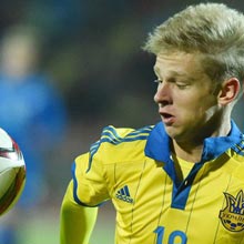 РАДОМИШЛЯНИН ОЛЕКСАНДР ЗІНЧЕНКО ЗАБИВ ДЕБЮТНИЙ ГОЛ ЗА НАЦІОНАЛЬНУ ЗБІРНУ РАДОМИШЛЯНИН ОЛЕКСАНДР ЗІНЧЕНКО ЗАБИВ ДЕБЮТНИЙ ГОЛ ЗА НАЦІОНАЛЬНУ ЗБІРНУ